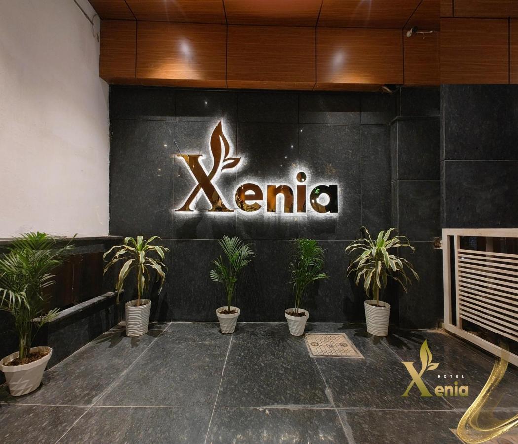 Hotel Xenia Waranasi Zewnętrze zdjęcie